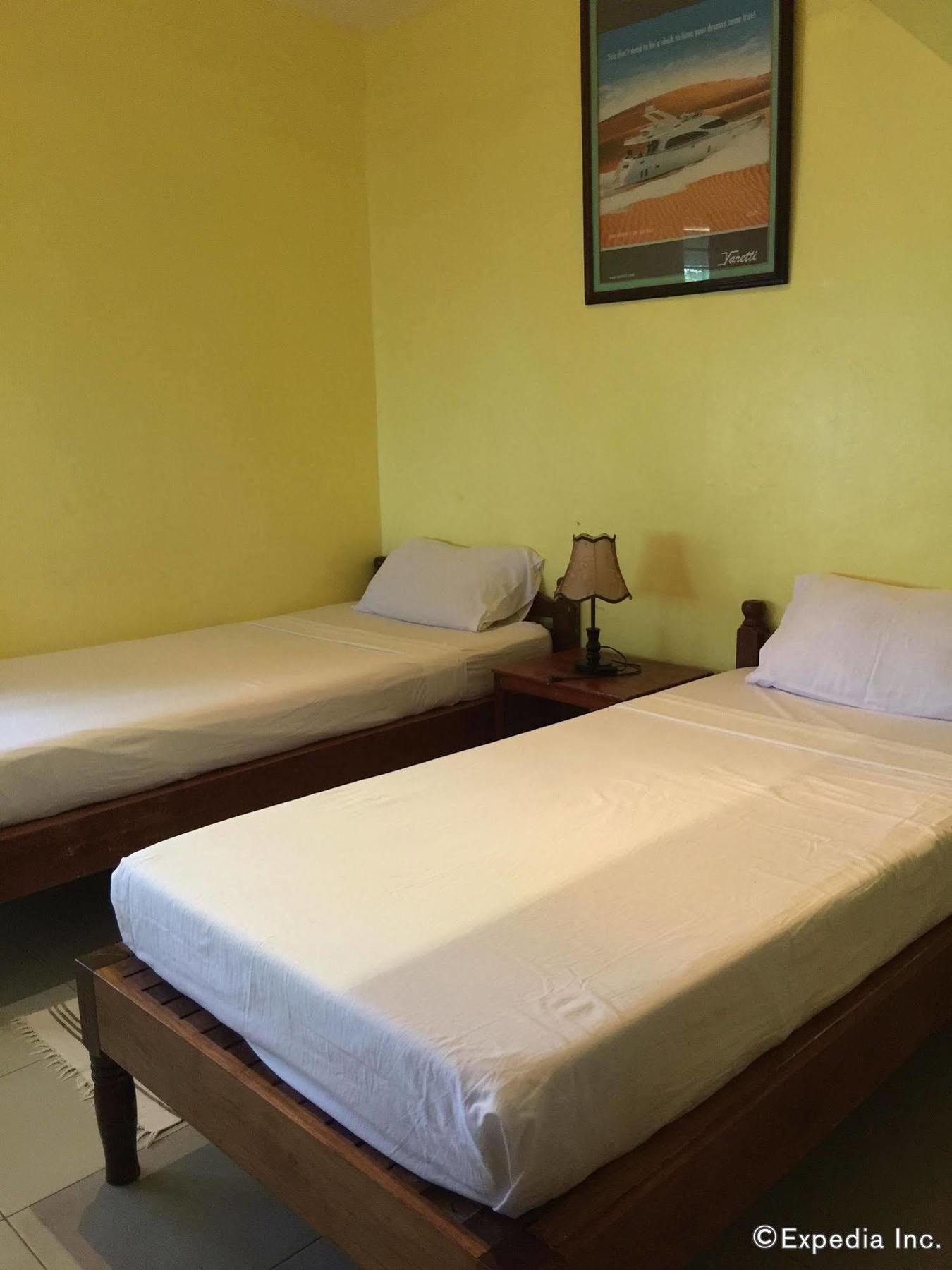 Reddoorz Premium @ Flower Beach Anda Anda  Buitenkant foto