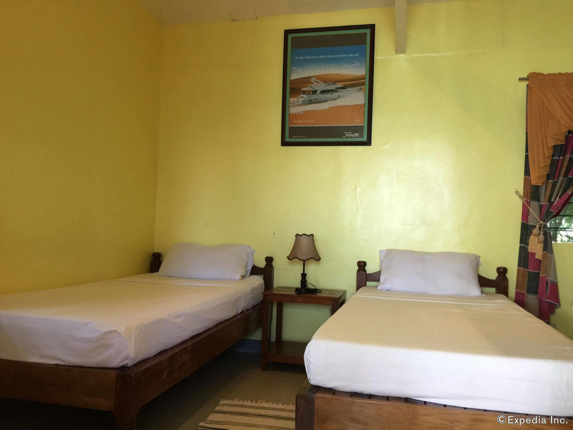 Reddoorz Premium @ Flower Beach Anda Anda  Buitenkant foto